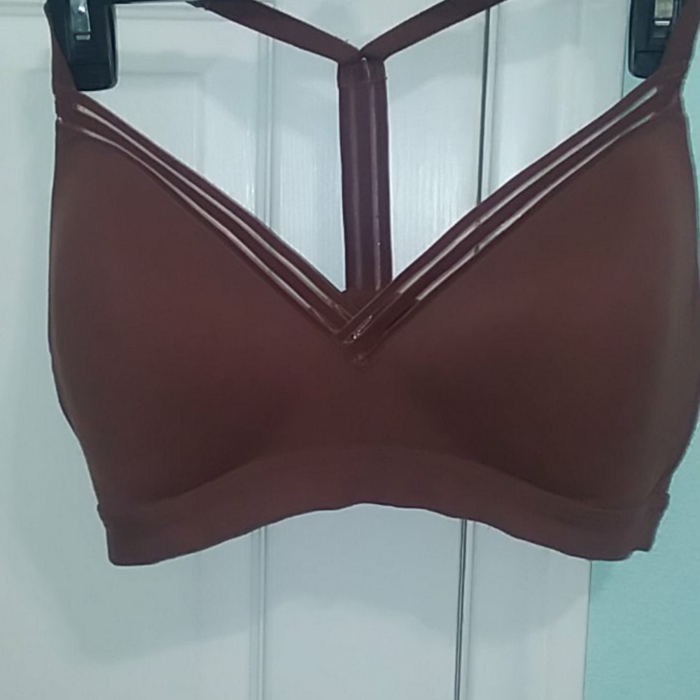 ATHLETA everyday bra powervita D-ddd